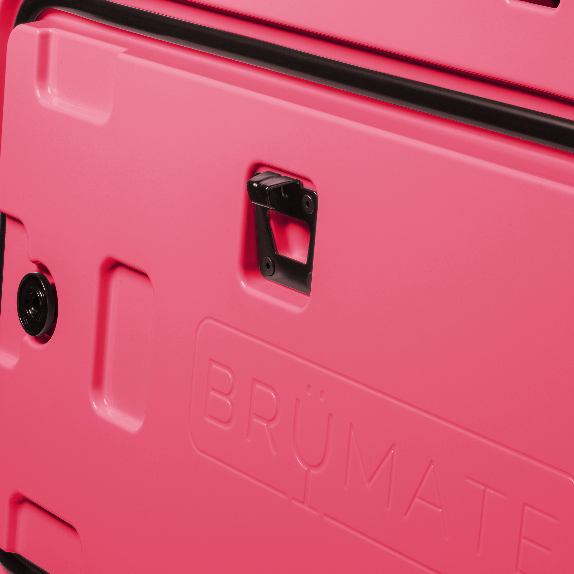 brutank-j9 brutank-55qt-neonpink-bottle-opener.png